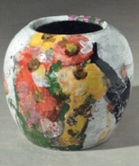 Flieder, Rosen, Akrobatin - Vase 24 cm hoch - 2011
